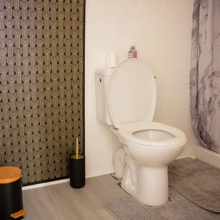 2 Pieces Entierement Equipe, *